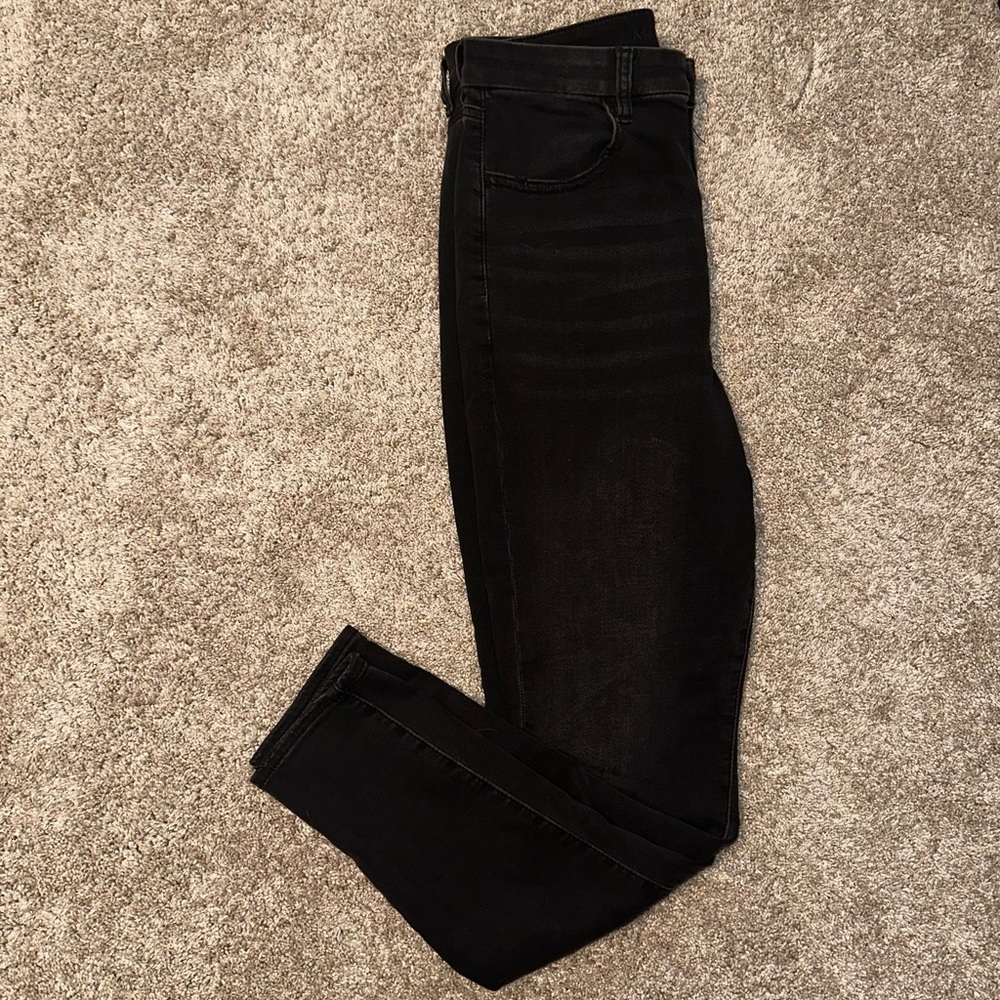 AE High Rise Black Skinny Jean Size 12